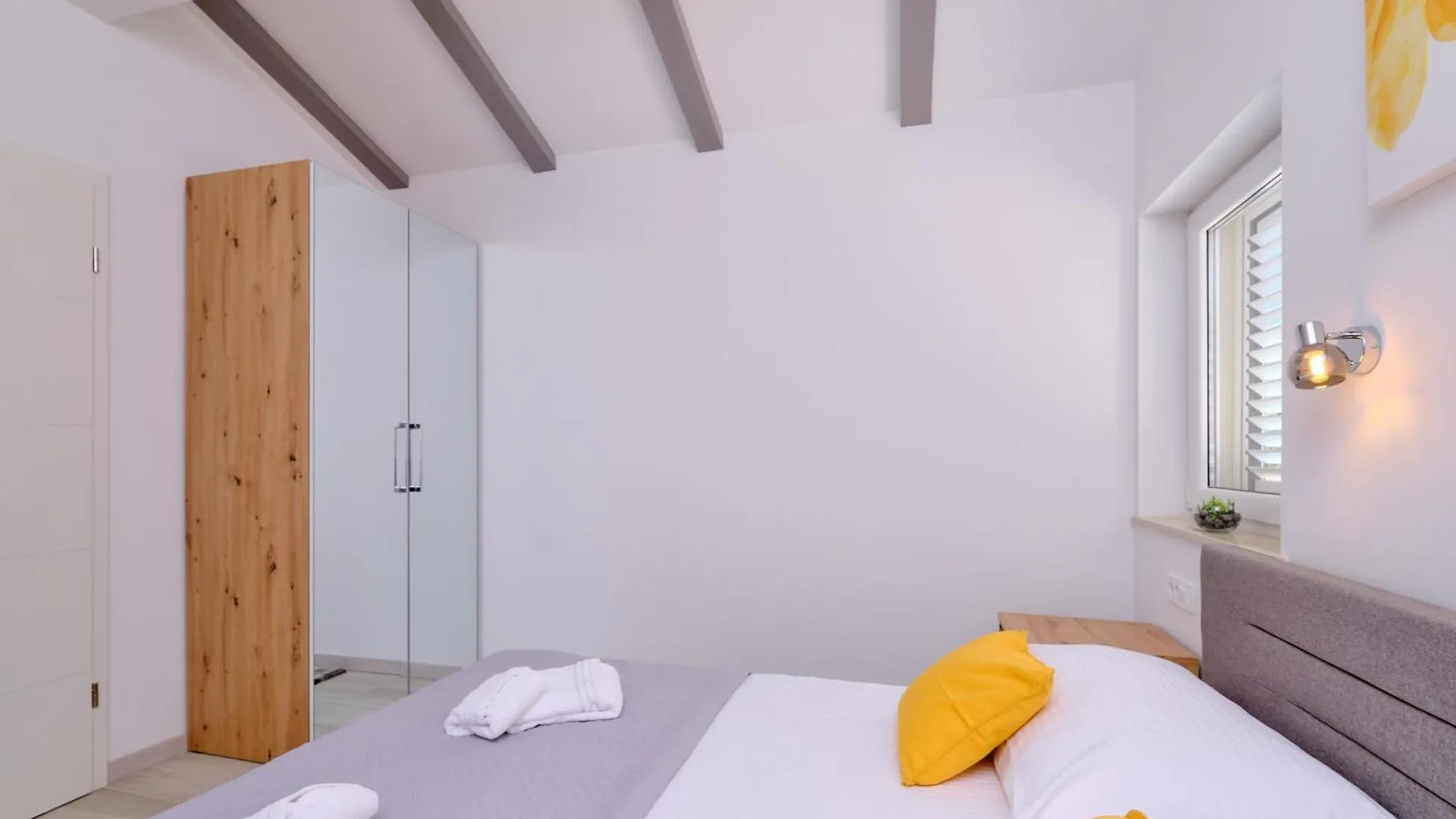 Apartments With A Parking Space Losinj, Losinj - 21417 Mali Losinj
