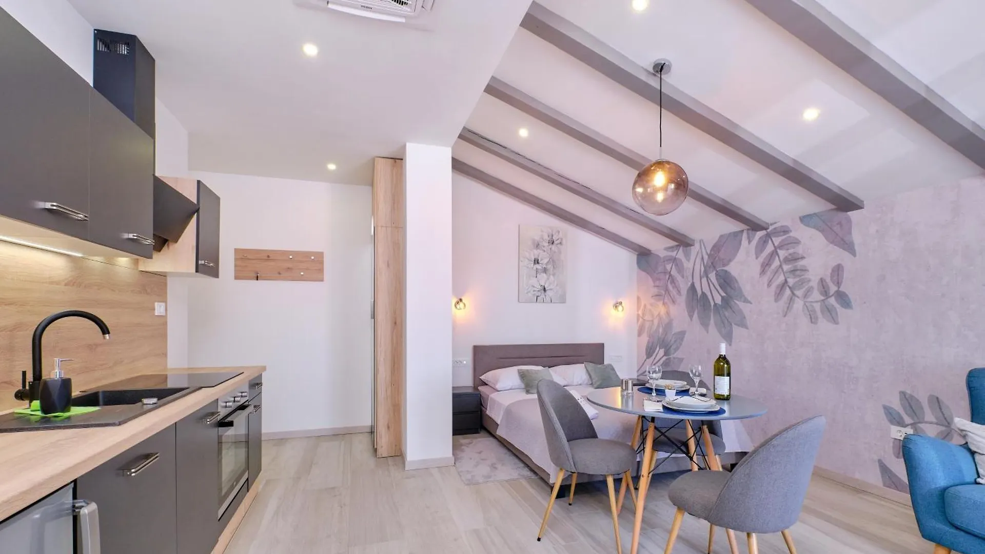 Apartments With A Parking Space Losinj, Losinj - 21417 Mali Losinj Croatia