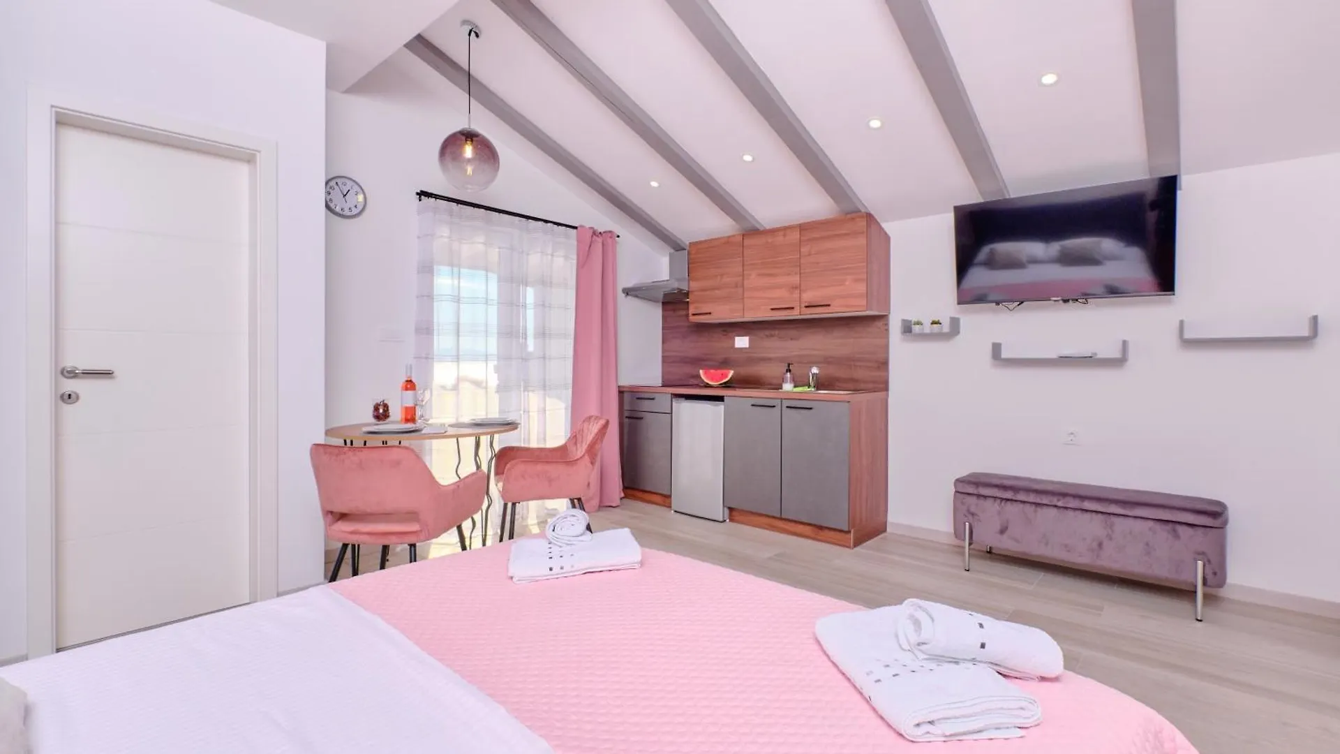 Apartments With A Parking Space Losinj, Losinj - 21417 Mali Losinj